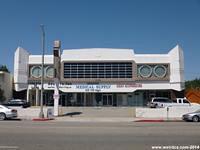 Fleetwood Square in Tarzana is built to look like the front of a cadillac