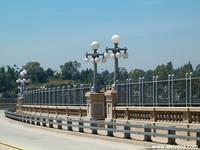 Pasadena's Suicide Bridge