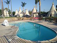 Pool at the Wigwam Motel