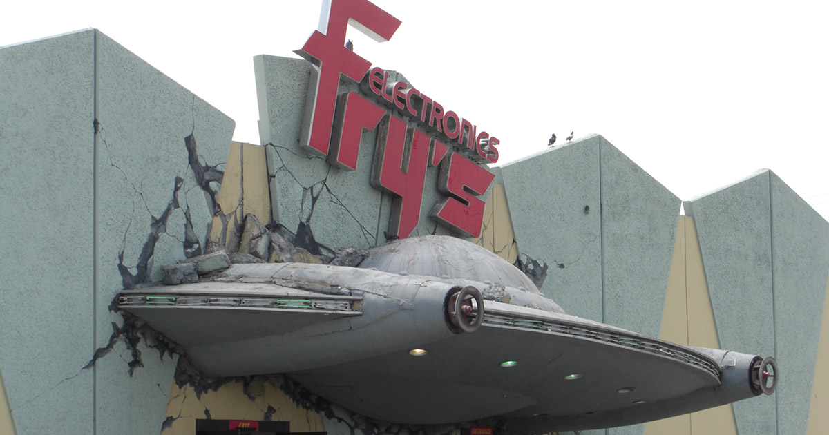 Fry's Electronics Alien Invasion Weird Nevada